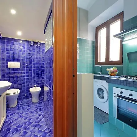 Vatican Skate House Apartman