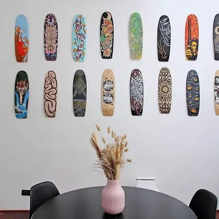 Vatican Skate House Apartman *